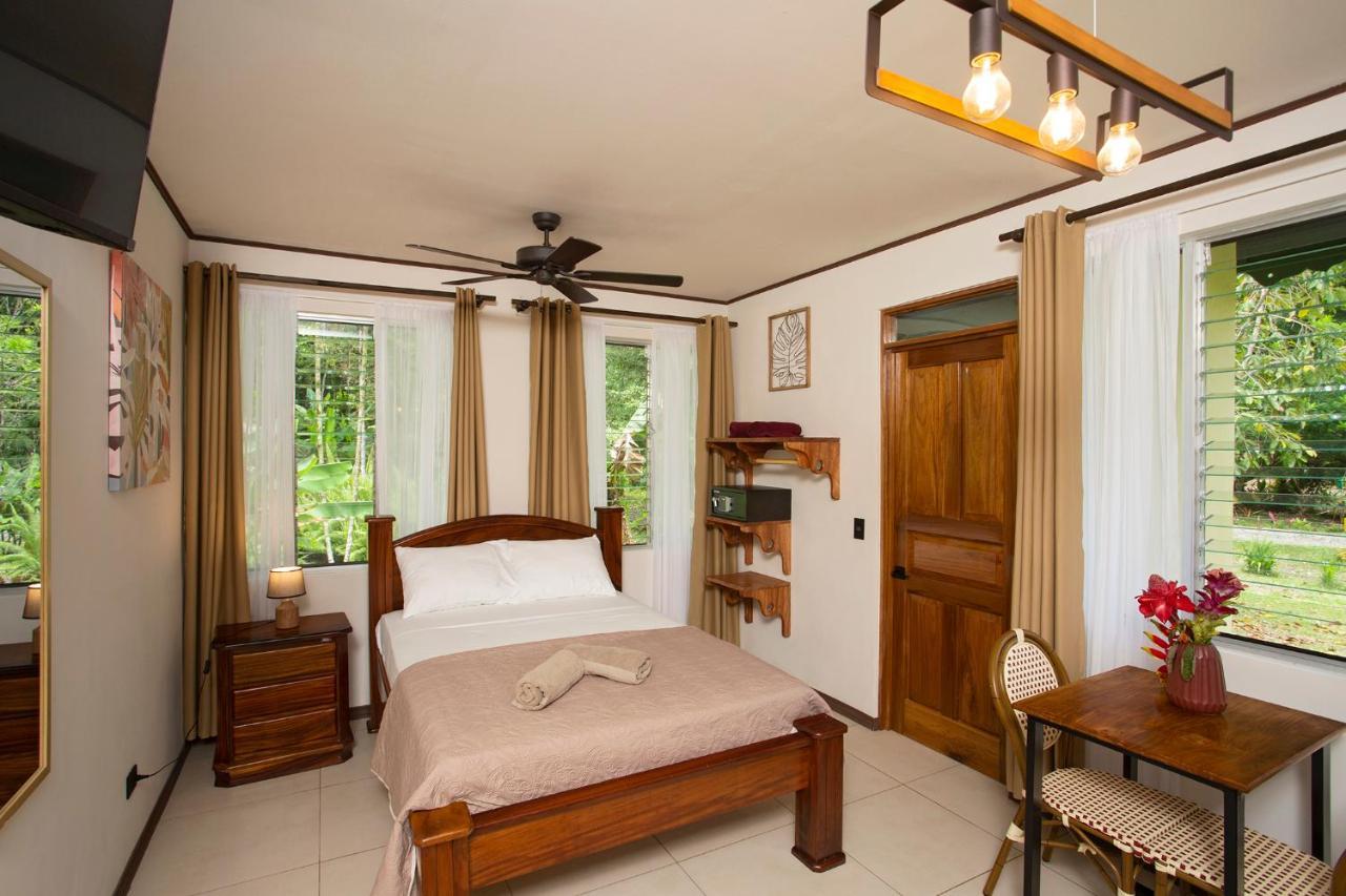 Manzanillo Caribbean Resort Puerto Viejo de Talamanca Esterno foto